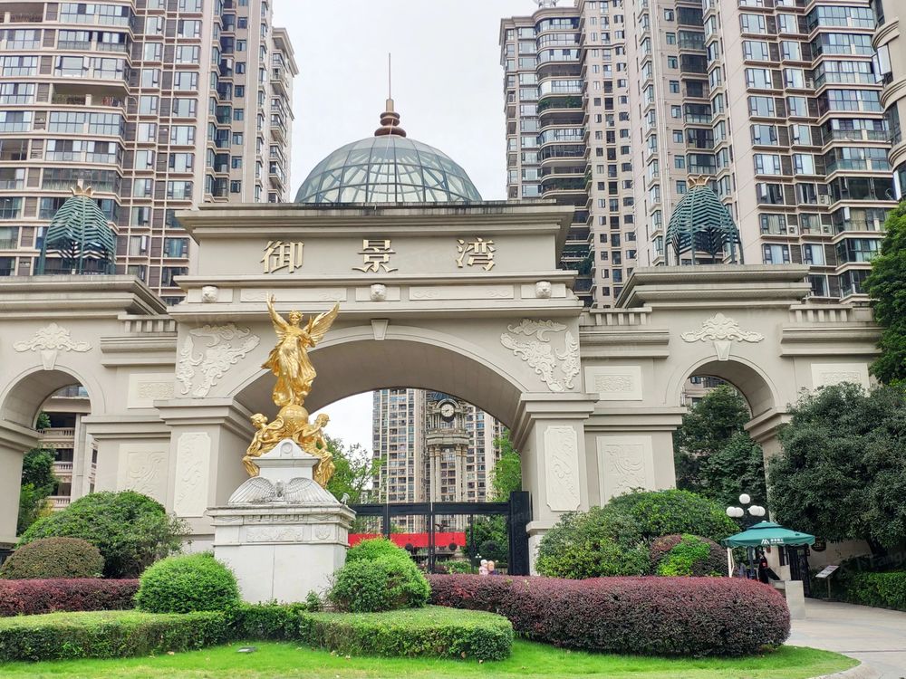 小区相关图