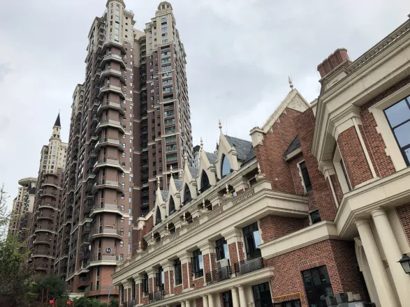 中德英伦联邦b区