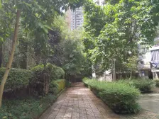 板式结构,采光好,住家安静。交通便利,配套完善