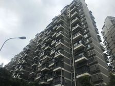 清水河畔2室2厅东北