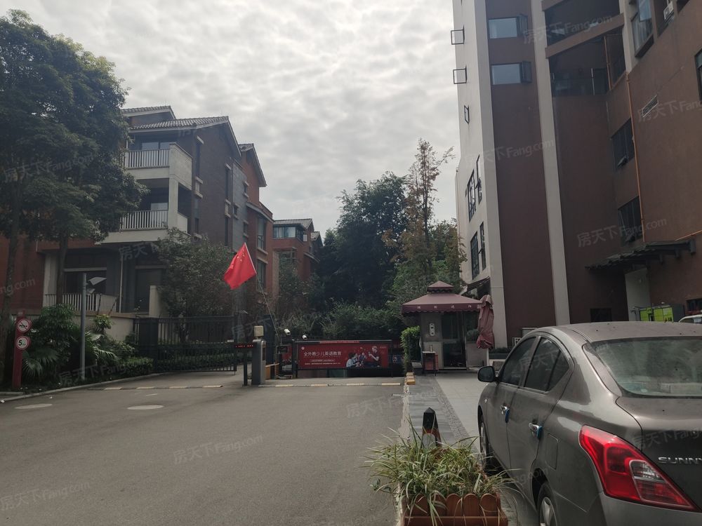 小区相关图