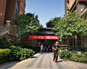 建发泱墅5室2厅南