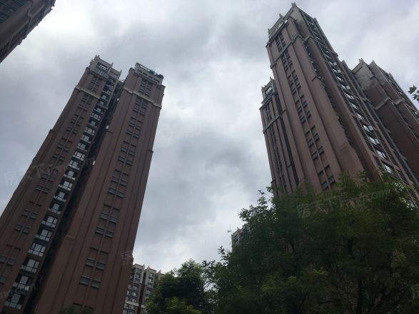 华润二十四城四期实景图