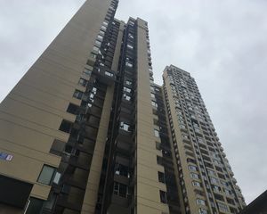 华都云景台3室1厅西北