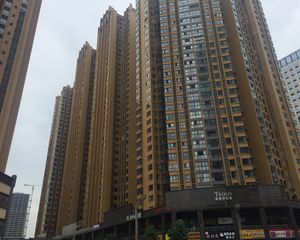 壹中心 1室1厅 西南