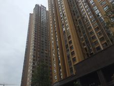 壹中心3室1厅东南