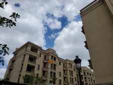 次新小区 新上洋房复式 带地暖 诚意出售 近万达!