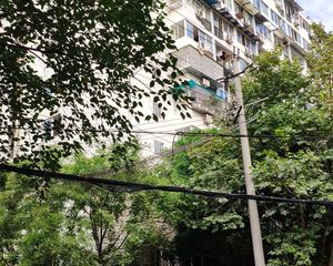 在水一方1室0厅东南