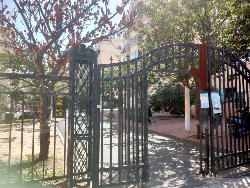 小区相关图