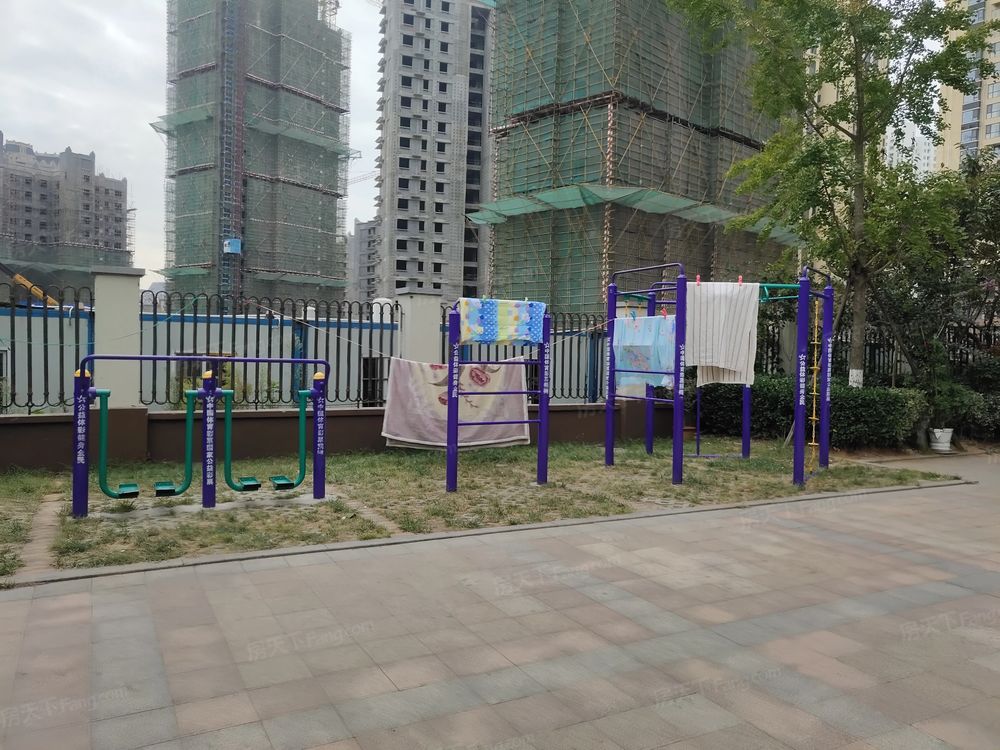 小区相关图