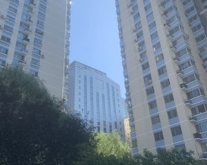 三里河二区A区3室1厅西南