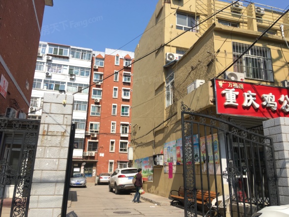 槐中路二造宿舍实景图