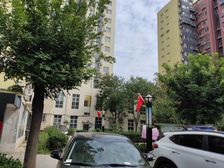 皓月园4室3厅南北