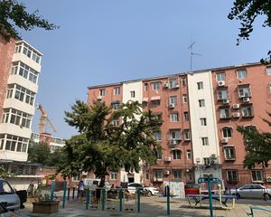 青年南路8号楼2室1厅南北