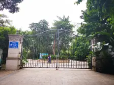 花园洋房,出门公园,轻轨800米,生活便利。