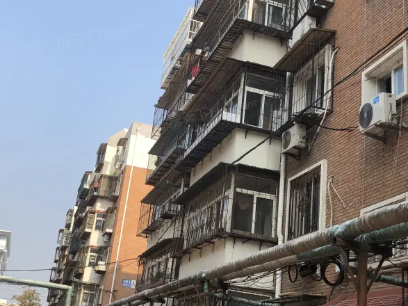 春厦里实景图