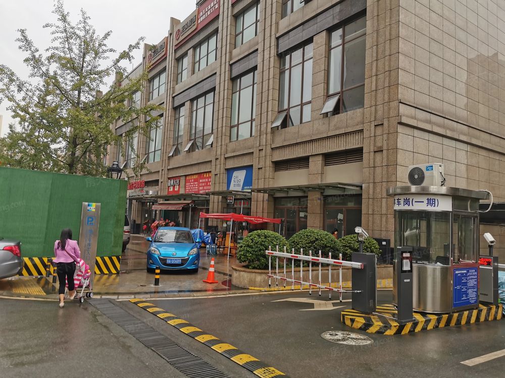 小区相关图