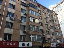 友好路近地铁一室一厅小户型