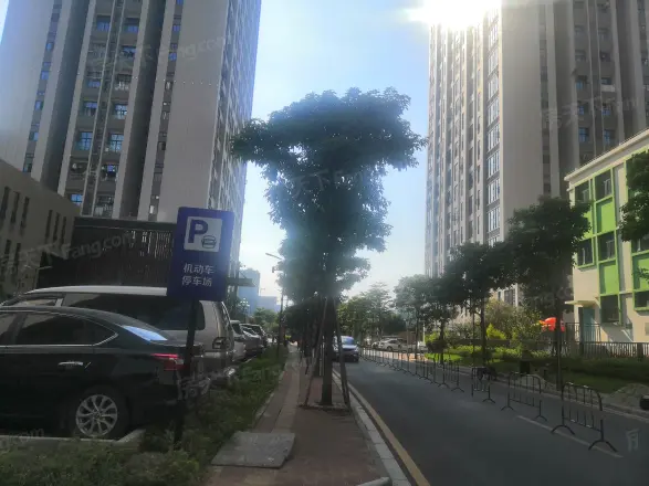 萝岗奥园广场公寓实景图