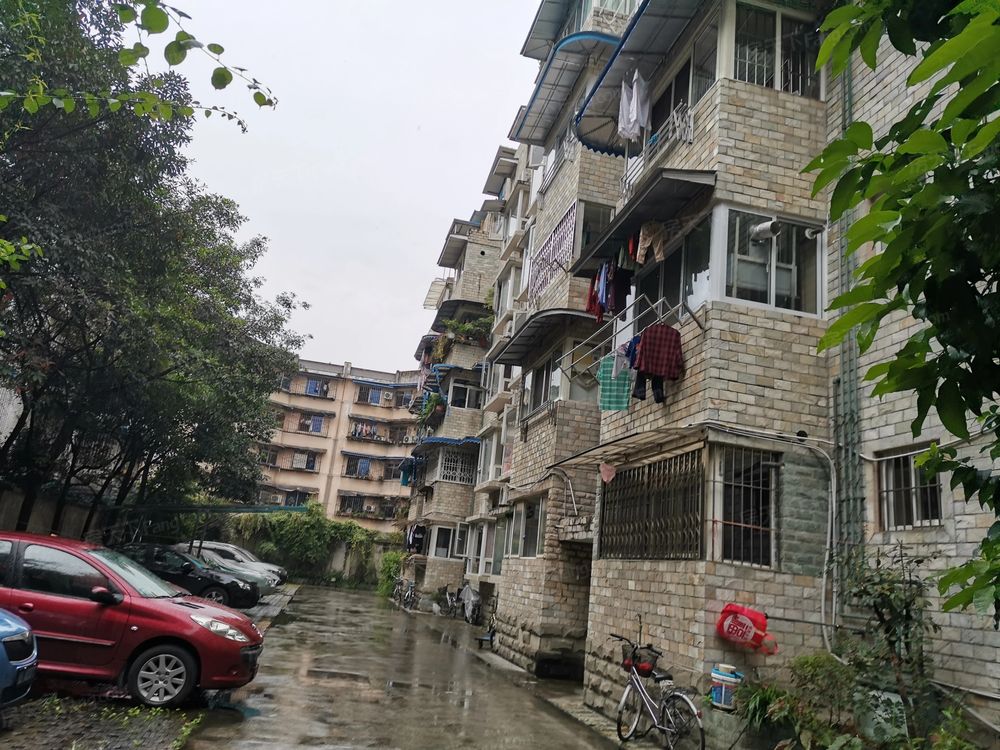 小区相关图
