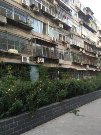 小屯路东里1号院实景图