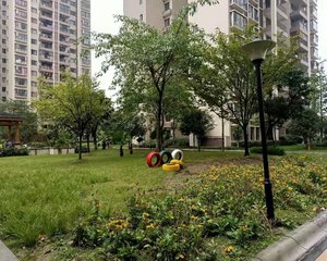 军安卫士花园3室1厅西