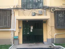 国定路600弄 一梯三户 全明户型 中间楼层 停车方便