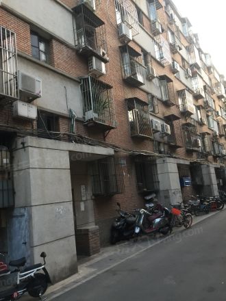 小屯路东里1号院实景图