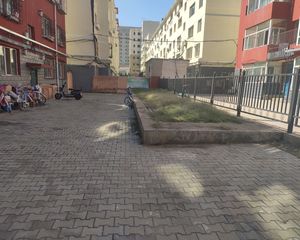 隆世丰2室1厅南北