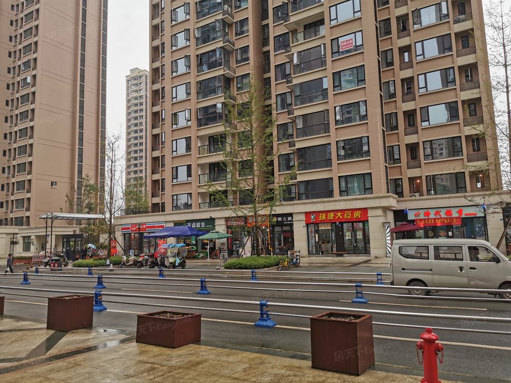 小区相关图