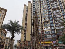 蓝光花满庭三期北区3室2厅东北