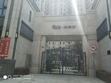 电梯房,南北通透,品质小区,环境优美,精装修,诚意出售