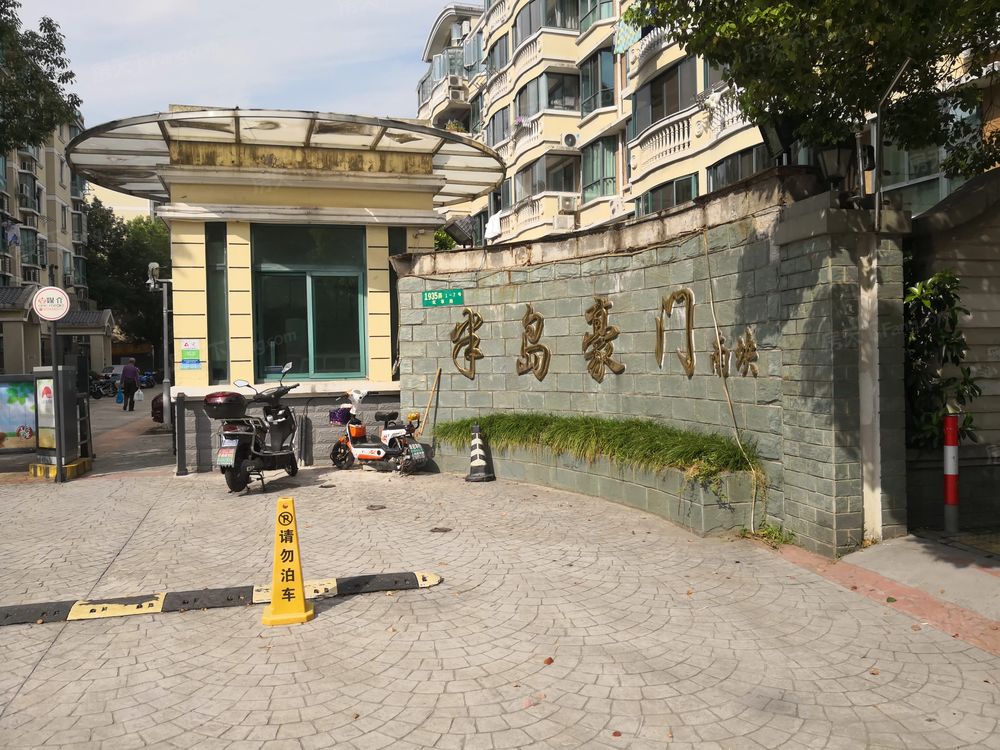 小区相关图