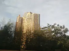 改善型洋房,青三湖畔冬暖夏凉视野开阔南俯瞰青山湖。