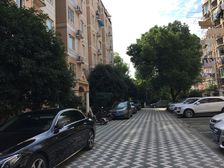 中式风格,小区中心位置,一梯两户,采光充足,两房朝南