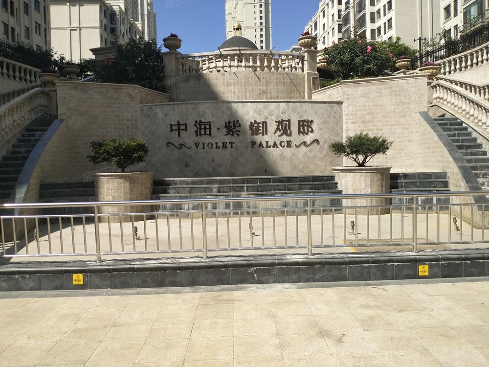 小区相关图