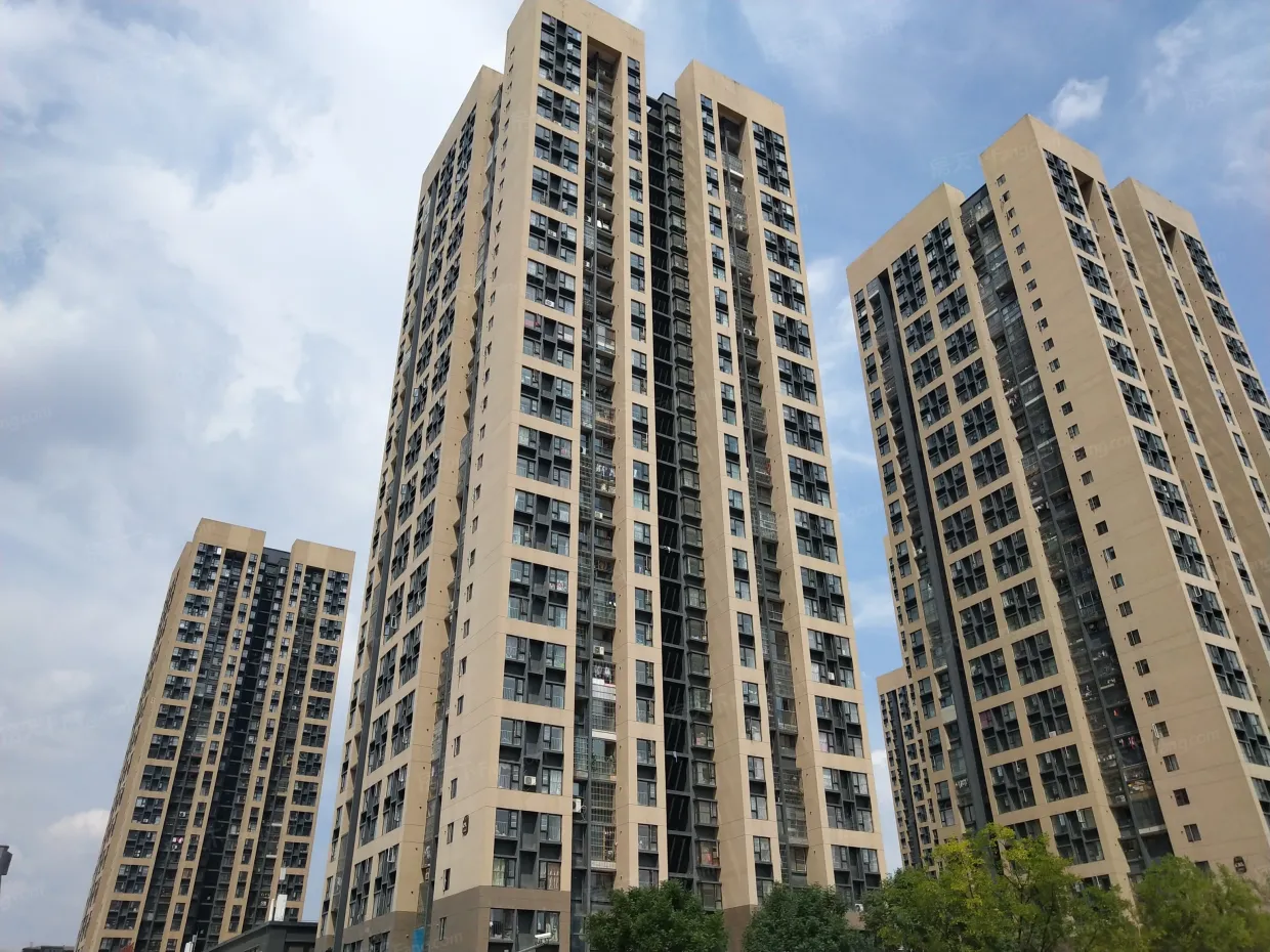 【贵阳万科城小区小区,二手房,租房】- 贵阳房天下