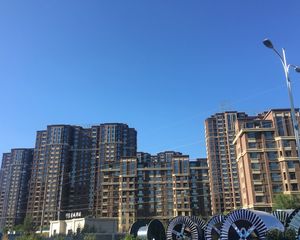 泽信加州公馆 精装三室 楼层好采光好 北京一零一