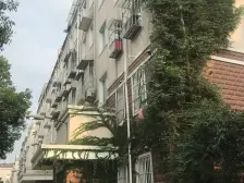 双南 +双院子+2016年房龄+1楼 +2卫+近五院