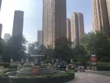 锦艺城南北通透四居室,小区中间位置,采光好产权清晰