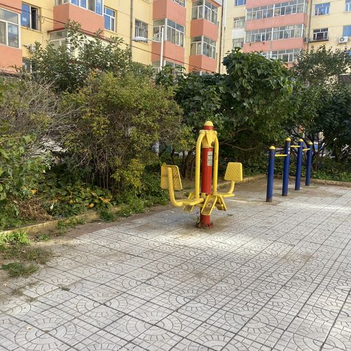  ����С��2��1��1��������1400.00Ԫ/�³��� 