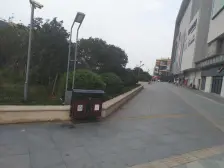 核心区域,交通便利,商业方便,房子很好,诚心出售.