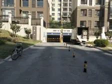 高新低密精装小高,阳光充足,位处环境优美大园区