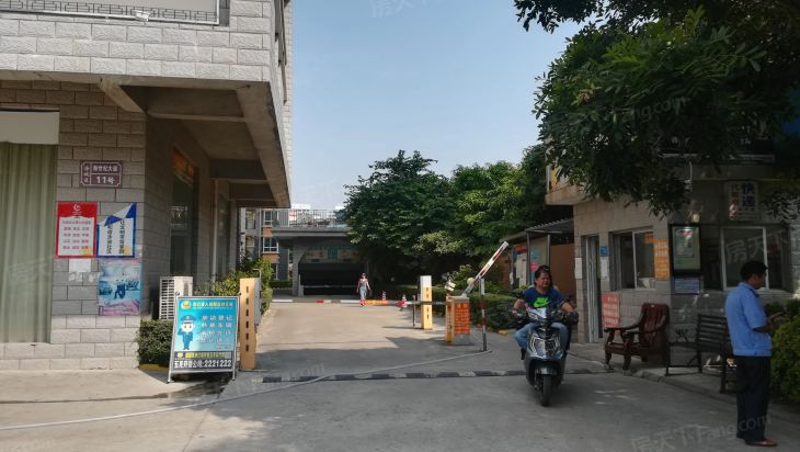 盛世华庭实景图