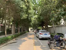 路通公寓 4室2厅 南 北