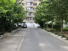 小区中间位置 楼层好 不把边 清水 可随意装修