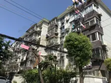 新上电梯精装修,出门7-20号线双地铁,位置好价格可谈