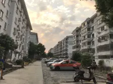 花园浜精装中间楼层飞机三房,南北通透,看房方便