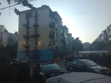 中长小区 近汇金南门 南北通透两室一厅 中间楼层