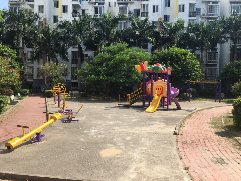 小区相关图